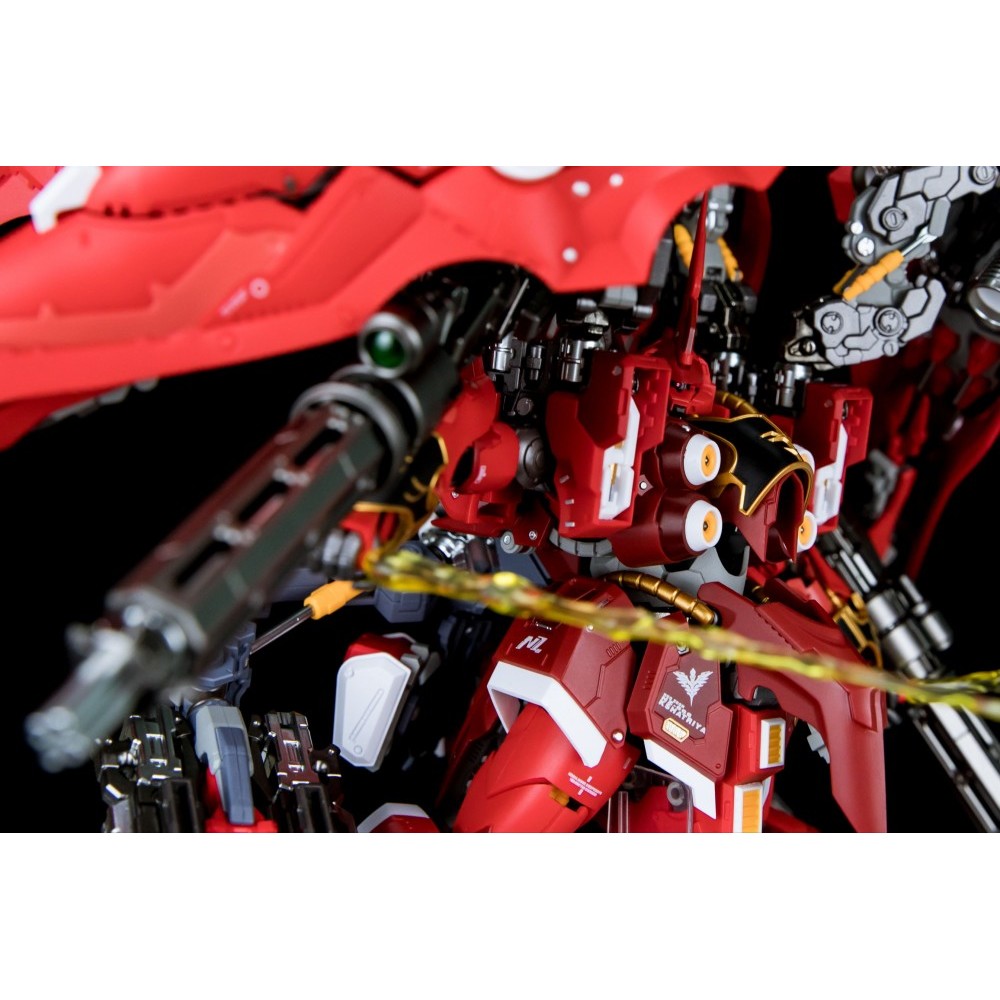 MC KSHATRIYA NZ-666 1/100 (Red Version)