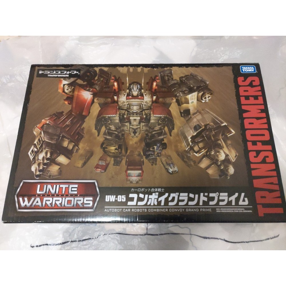 TakaraTomy Transformers  Unite Warriors  UW-05 CONVOY GRAND PRIME
