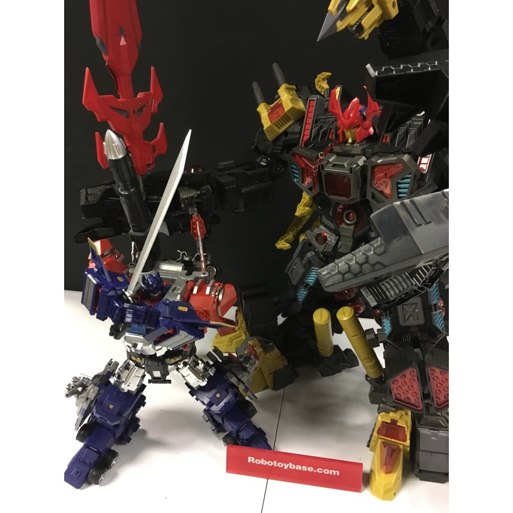 Maketoys - MTCD-03 - Thunder Manus + Divine Suit Set Boxset