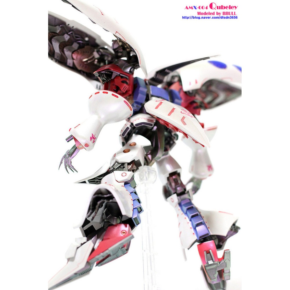MC Model HG003 1/144 AMX-004 Qubeley Model Kit
