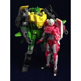 MMC Reformatted R-08 Azalea The Avenger (Pink)
