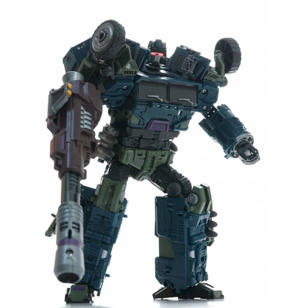 Warbotron WB01 official product (aka Transformers Bruticus