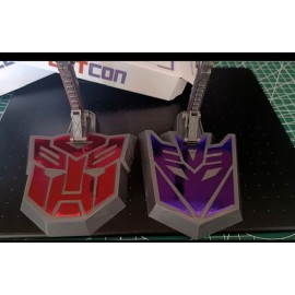 Autobot and Decepticon Stand (set of 2)