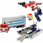 TakaraTomy Transformers Missing Link C-01 Convoy