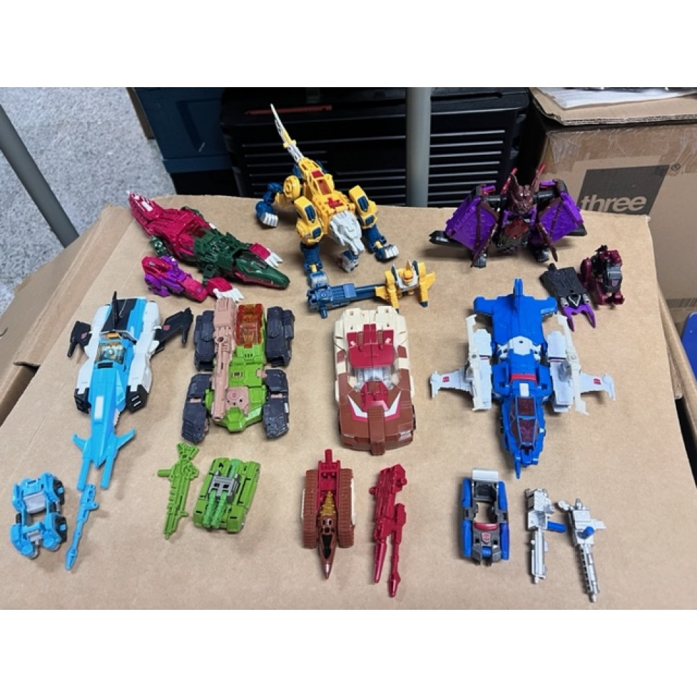 TakaraTomy Transformers  LG Headmaster Set of 7 