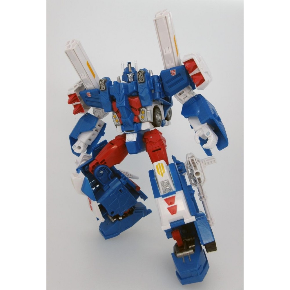 TakaraTomy Transformers Legends LG14 Ultra Magnus